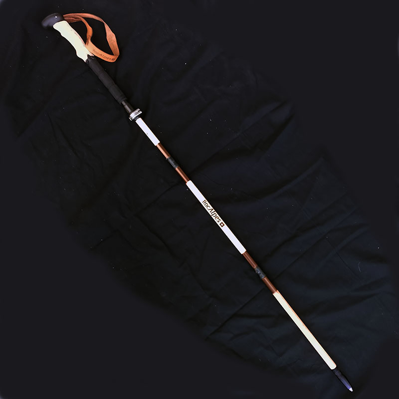 RT940 Batons exclusifs en bois avec sangles en cuir